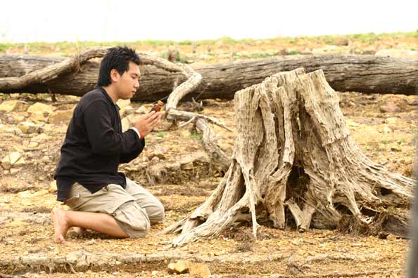 ที่สุดของการบนบานให้ได้ปลา  :laughing: :laughing: :laughing: :laughing: จากทริป http://www.siamfishi