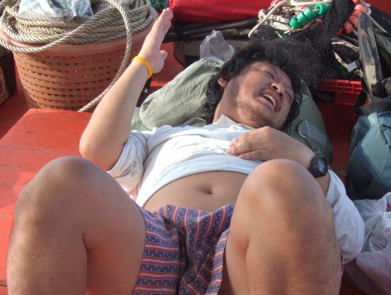  เก็บตก กะช็อตเด็ดครับ  :laughing: :laughing: :laughing: :laughing:
มีเด็ดกว่านี้อีกครับ แต่ๆๆๆๆ คง