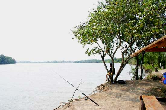 เจ้าของสถานที่ ทำที่นั่งแบบสบาย ๆ ม