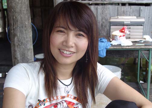  :smile: เที่ยวนี้ผมชวน Angie เพื่อนผมมาด้วย หลังจากพลาดงานฉลองครบรอบปี siamfishing ไปหลายครั้ง พึ่ง