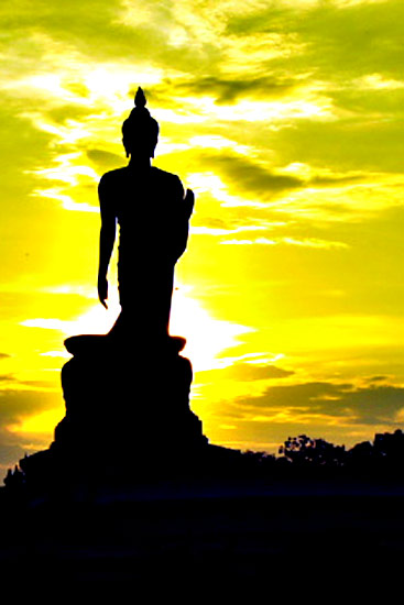 คห 22 ตำแหน่งของเศียรพระพุทธรูปต่ำไปครับ ภาพดูเหมือนจะมีความสมดุลย์ดีเพราะฝั่งขวามีเมฆมืดมาถ่วงดุลย์