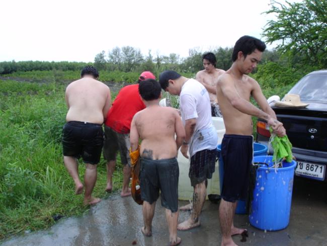 กล้าเลอะ ยิ่งเยอะประสบการณ์.... ซัลไล 