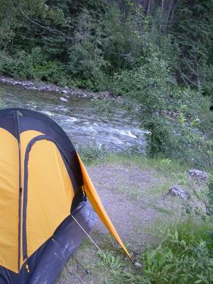 A nice fly-fishing stream next to our camp site. 