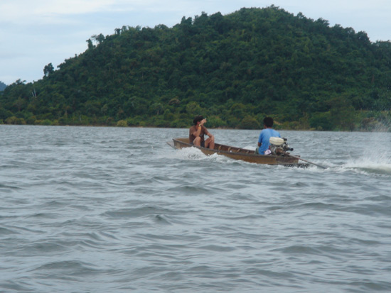 เกือบลืม อีก 1 นายเเบบ.........

ลงเรือได้ก็ออกไปไม่รอใครเลยครับตั้งเเต่เช้า........

ท่าทางเครี