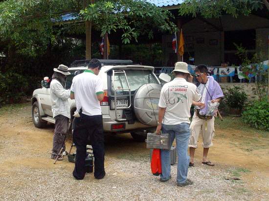 พวกเรามาถึงวังวนรีสอร์ทเกือบบ่ายโมง ไม่ใช่อะไรครับ ตาดุ๊กพาหลงทางครับ  :laughing: :laughing: :laughi