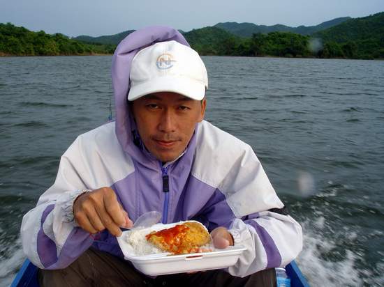 ข้าวไข่เจียว อาหารง่ายๆที่เราสั่งไว้ตั้งแต่เมื่อคืนครับ  :laughing: :laughing: :laughing:



