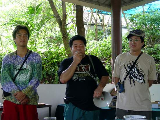 ผู้ใหญ่แดง ขอบคุณเหล่าลูกบ้านที่มาร่วมงานทุกๆท่านครับ  :laughing: :laughing: :laughing:




