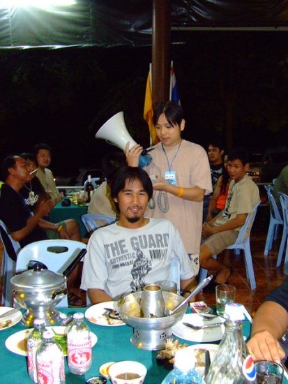         ผมคือ น้ากั๊กเล็ก ล็อคอิน ครึ่งแบน ครับ  :cheer: :cheer: :cheer: