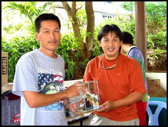 รองชนะเลิศอันดับหนึ่ง น้าฐิติ ครับ  :cheer: :cheer: :cheer: