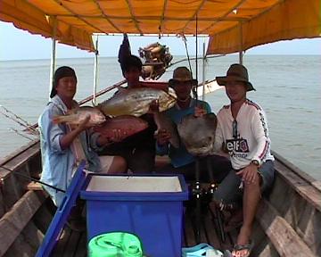 fishing for friendship  :cheer: :cheer: :cheer: