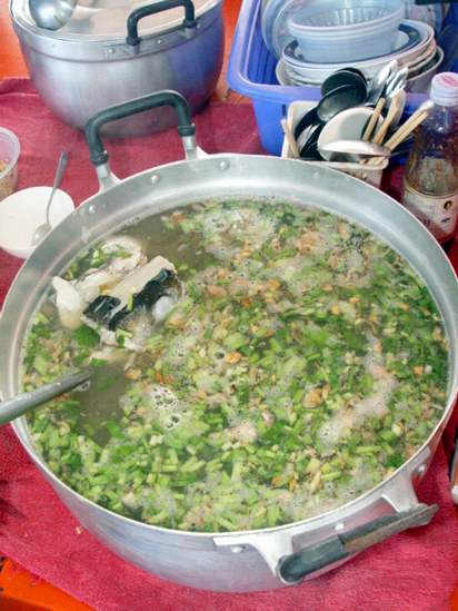 ข้าวต้มปลาสากร้อนๆหม้อนี้สำหรับเช�