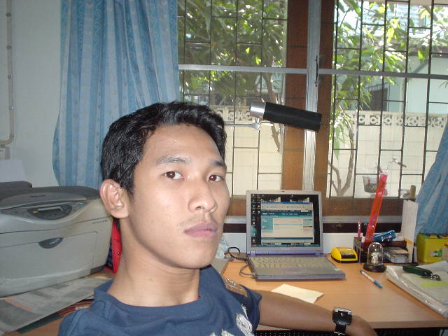 ผมก้อหาคู่ตกอยู่เหมือนกันครับ ใครหาคู่โทรมานัดเลยครับ 086-380-8191