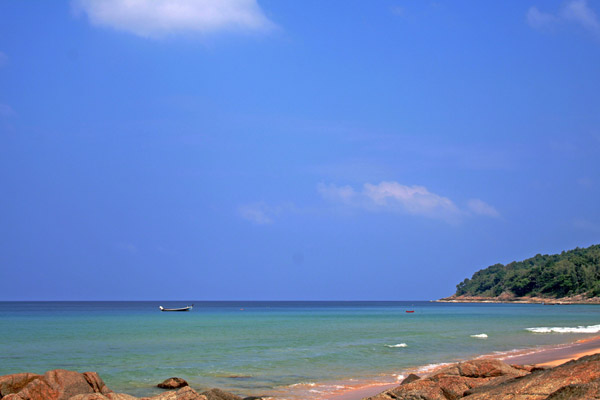 หาดในทอน