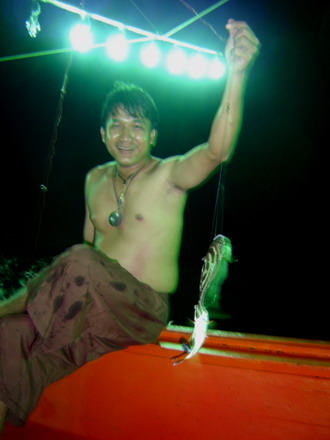 นังเก่ง มานเป็นคนพุดจริง ทำจริง....
ต
