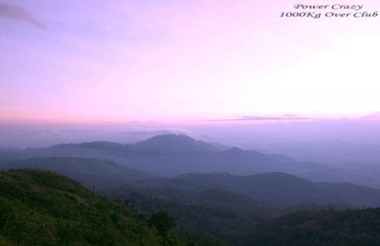  :cheer: :cheer: :cheer: :cheer:สวยงามมากครับ


ขอแจม1รูปครับอันนี้ถ่ายดอยอินทนนท์landscapeถ่ายไม