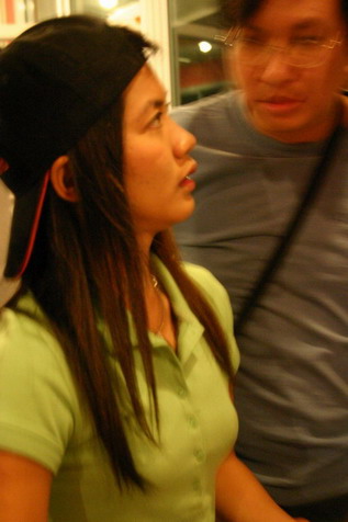 น้องม่อนทนฟังมะได้ ถึงกะต้องปรึกษากะน้าป้อมด่วน


น้าป้อมคะ....มีกับข้าวเหลือป่ะ...ให้น้าต๊อปเหอะ