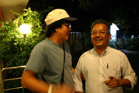 ชื่นมื่น หนุกหนานกันทั่วหน้า.... :grin:
