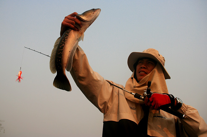 เท่ห์ระเบิด  :cool: