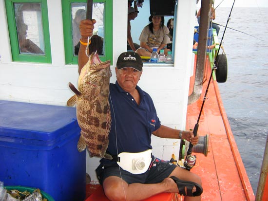 เรือยังว่างน้าๆตามขึ้นเรือคร้าบบบบ :grin: :grin:
ของใหญ่มาแล้ววววววว :umh: :ohh: :ohh: :cheer: :che