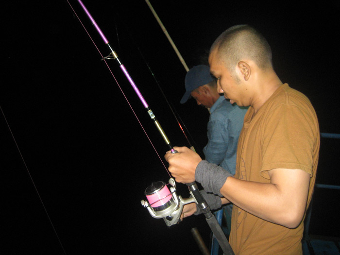 ท้ายเรือเอาอีกแว้ว :laughing: