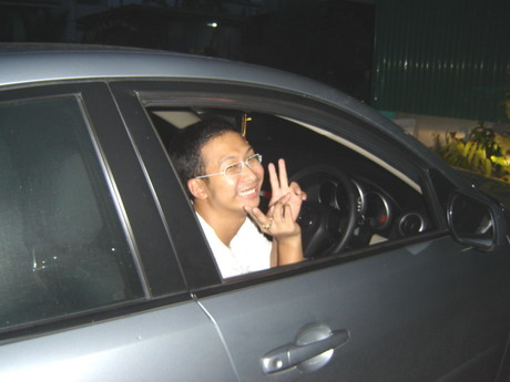 ยืมตังค์เหรอ..
 :laughing: :laughing: :laughing:
นังโอ๊ต เอา มาสด้า3 มาจำนองทะเบียนก๊ะ ตรูก่อนได้น
