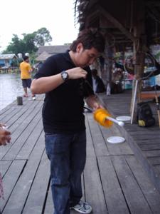 ตาเอิร์ธ ทำฝอยทอง    :laughing: