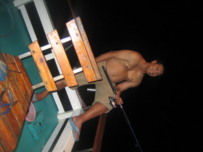 ท้ายเรือยังอยู่รึป่าว