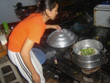นังพชร975 ถ่ายทำสารคดี คาเขื่อน ยังไม
