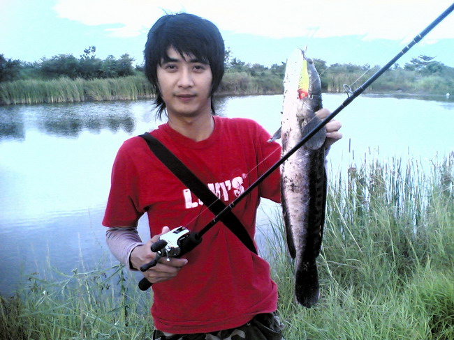 เห็นแล้วอิจฉาจัง......เก่งทั้งคู่เลยครับปลาก็กัดดีด้วย :blush: :blush: :blush: :blush: