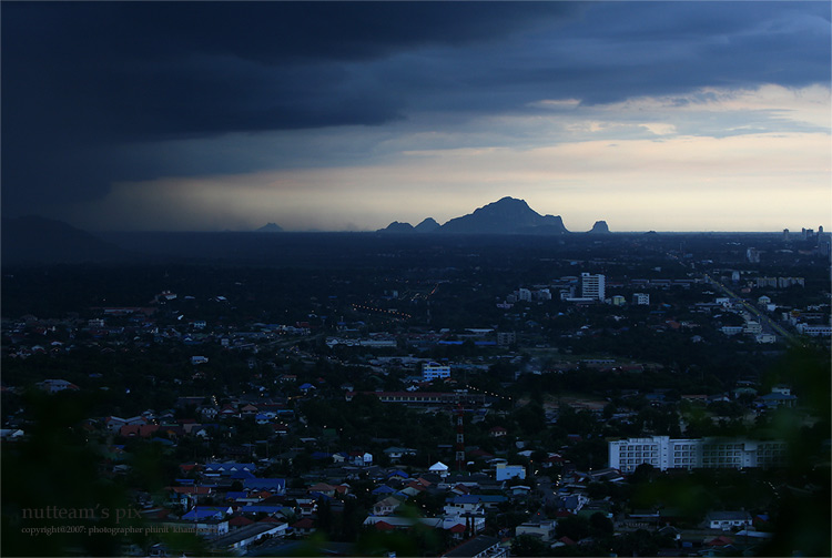 ฝนมาพร้อมๆกับน้าเต่าเลยครับ เอาฝนติดรถมาจากชุมพรด้วย :grin: :grin: :grin: