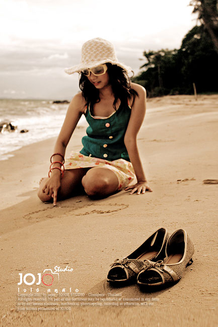 นางแบบ กะ รองเท้า....... 