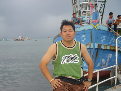 แนะนำผู้ร่วมเดือนทางครับ   ผมเองครับ :grin: