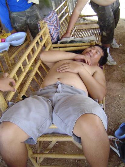 เบนซ์คิดถึงตาคนนี้อ่ะ.......... :laughing: :laughing: :lau