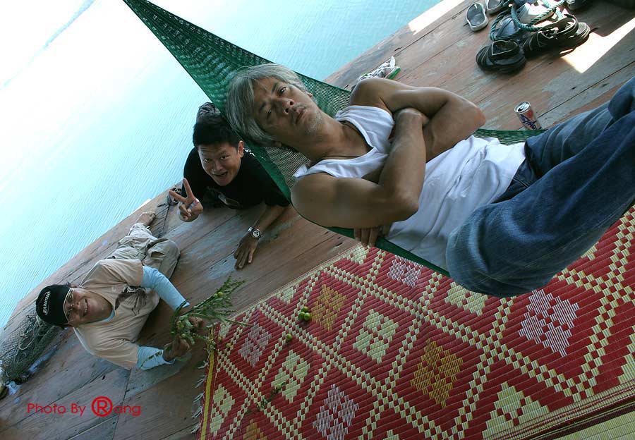 เล่นน้ำเสร็จ ............ ก็อย่างที่เห็น

ห