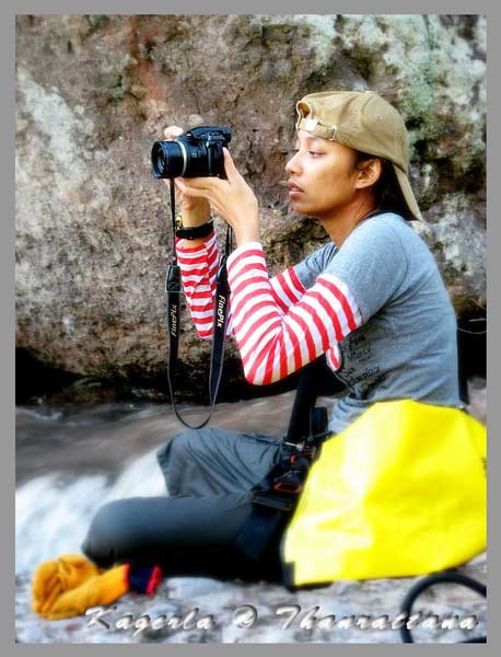 ขำเข้าไปนะตานก ดำแต่หน้าตาดีแบบนี้หาได้ที่ไหน ไม่มี๊ อ่ะโด่ววว์  :grin: :grin:

น้า JBL คะ นายแบบเ