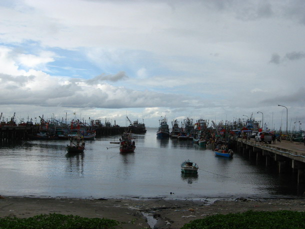 สะพานปลาอ่าวน้อย