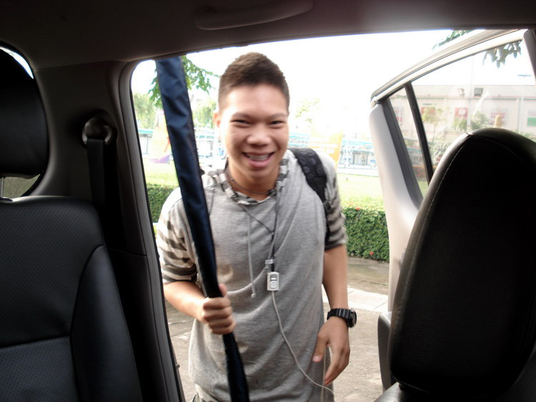 และอีกคนที่มาร่วมชะตากันโดยที่ไม่รู้จักหน้าคาดตามาก่อน :cheer:

น้าต๊อบ(nantich) :cheer: :cheer:
