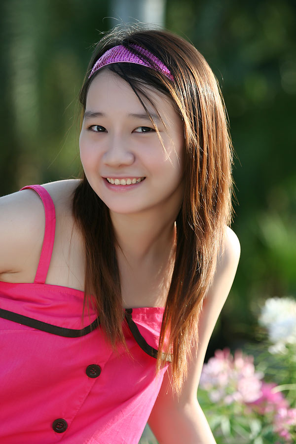 สีสันสดใส สมวัยน่ารักจริงๆ  ค่ะ    :love: :grin:
