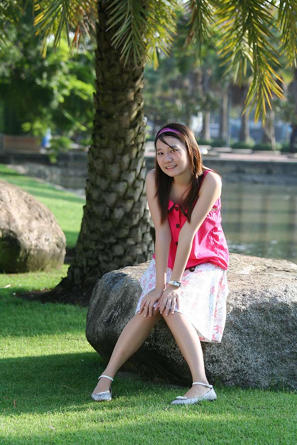 ขอบคุณทุกท่านที่แวะมาทักทาย  และติ-ชม นะคะ   :grin: