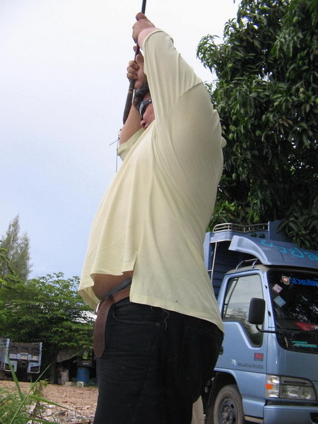งานนี้มีโชว์.....(พุงด้วย).....สาว ๆกรี๊ดด