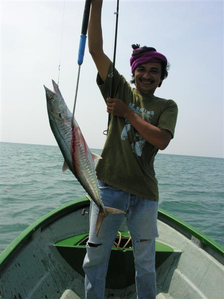  :tongue: ไต๋กุ้ยคว้าขอสับ ... ฟ๊าบ !!! ผมก้อส