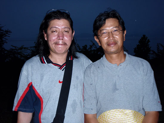 อ๊อด เจอ อ๊อด...
ป๋าอ๊อด เอ้าท์ดอ...เจอ