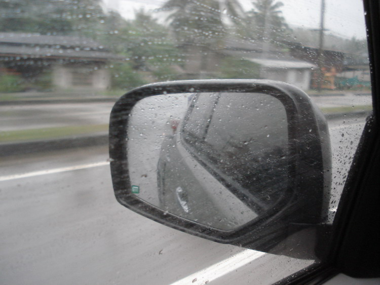 วิ่งมาถึงแยกประจวบฯ ฝนก้อตกตามที่ไ