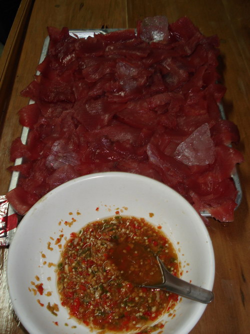เอิ้วววววว..........ใครหิวบ้างคร้าบบบ ขอเสียงโหน่ยยยยย :umh:

เยลโล่ฟินปลาดิบ Otop เรือน้ามใจ วาซา