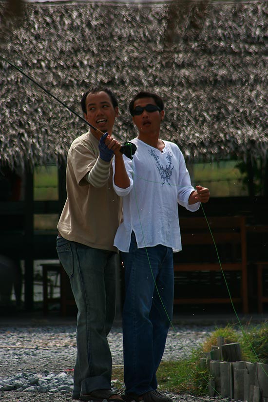 ภาพนี้เหมือนคู่รักกันเลย ฮิๆ :grin: :laughing:
