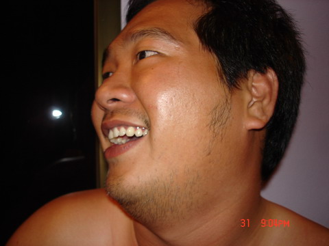 ออกมาอีกแล้วคับ.......ทีนี้ยิ้มร่าออกมาเลย.....เรียบร้อยดี......ย่อรูปเสร็จล่ะ......... :laughing: :