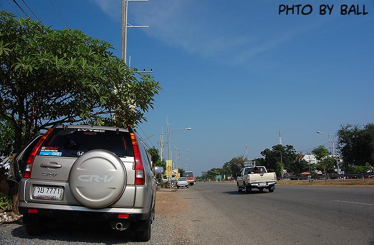 ท้องฟ้าวันนี้สดใสครับ แต่...ผมขับรถจะตายเองเพลียเเดดมากครับ  :laughing:

จากลพบุรี ถึงเพชรบรูณ์ ปร