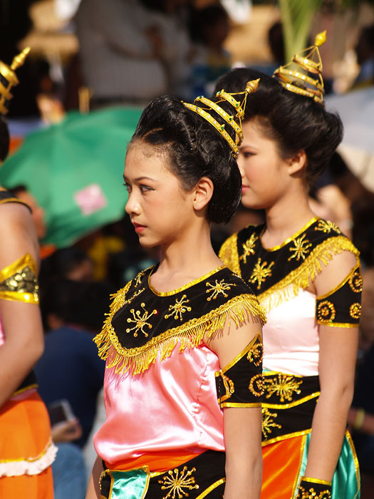 ชอบน้องคนนี้อ่ะ เสียแต่เจออากาศร้อน น้องสาวคนงามเลยหน้าบูด  :grin:
