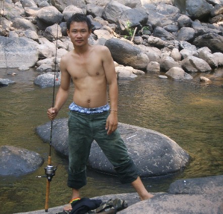 น้องต้นเจ้าบ้านที่พามาเที่ยว