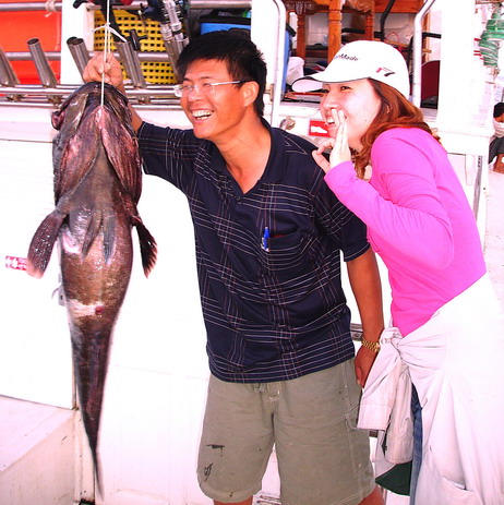 อีกมุมครับ เฮียมังกรเรายิ้มมีแผน :grin: :grin: